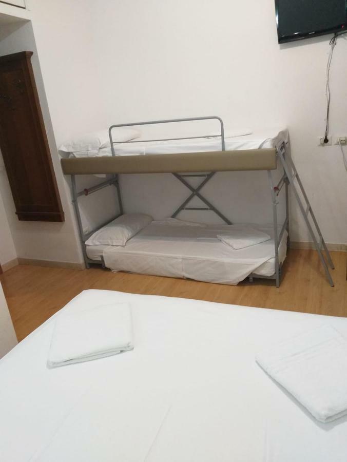 Alex Ii 2* Rome